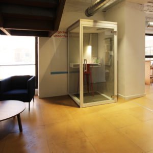 Cabine acustiche per ufficio e spazio openspace fonoisolante