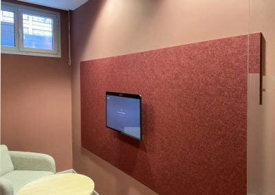 Paneles fonoabsorbentes para oficina rojo para sala reuniones